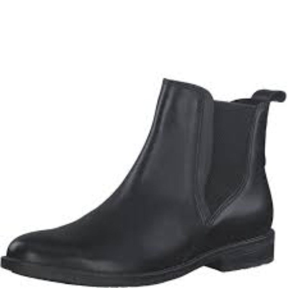 Marco Tozzi booties